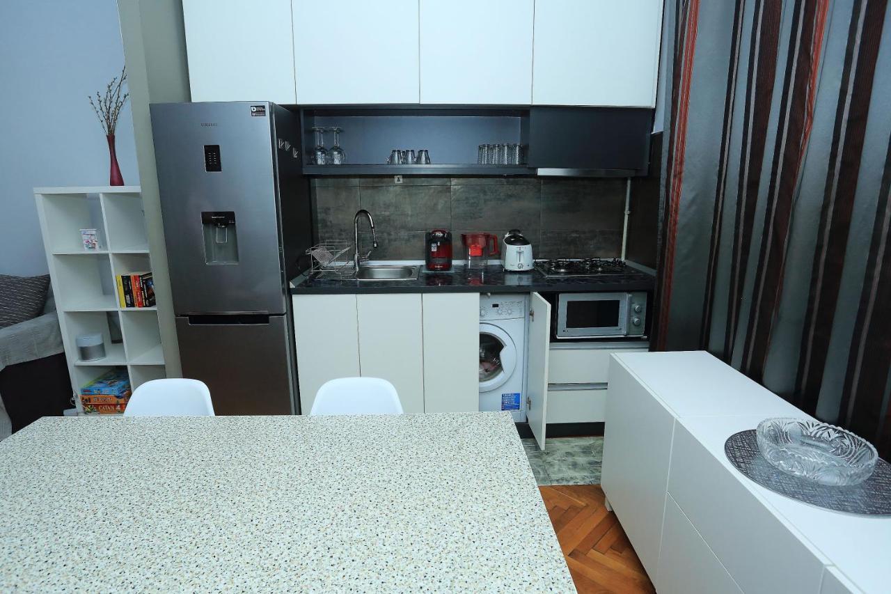 Napoca Central Apartment คลูจ-นาโปกา ภายนอก รูปภาพ