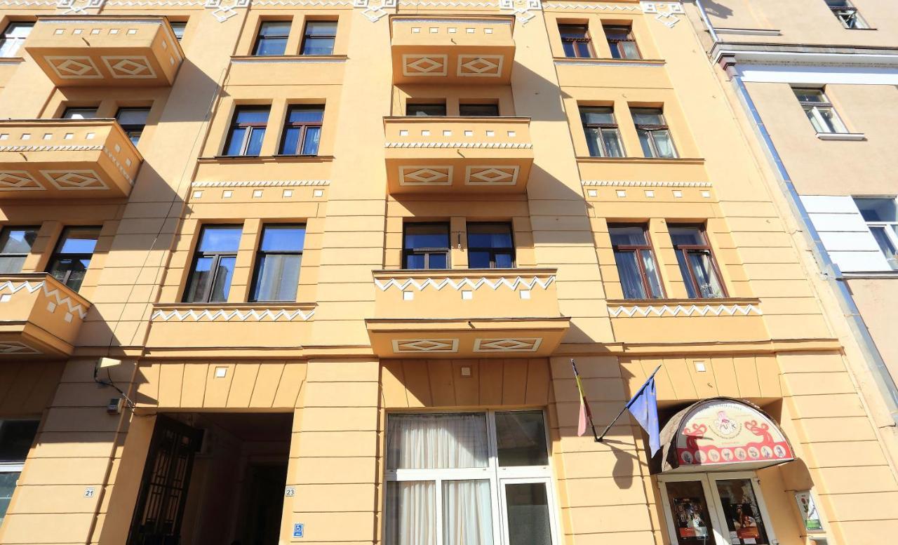 Napoca Central Apartment คลูจ-นาโปกา ภายนอก รูปภาพ