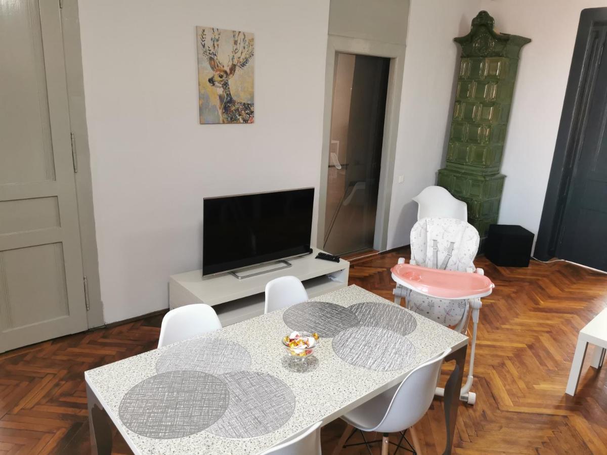 Napoca Central Apartment คลูจ-นาโปกา ภายนอก รูปภาพ
